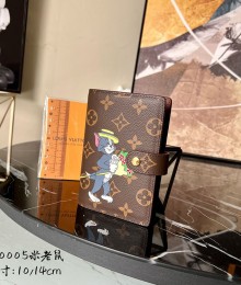 Louis Vuitto* 20005 모노그램 디즈니 카드 장지갑