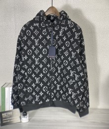 Louis Vuitto* 뽀글이 모노그램 자켓